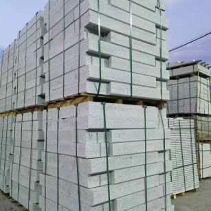 甘肃 芝麻白花岗岩路沿石，路缘石，路肩石，道牙，立缘石，马路牙子，街沿石，侧石等