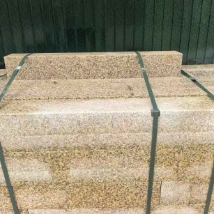 甘肃 黄金麻花岗岩石材机切面栏杆料半成品