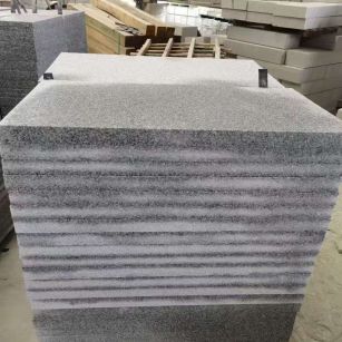 甘肃 芝麻白5公分火烧地铺成品，900*400，规格可定制