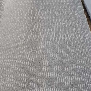 甘肃 芝麻灰花岗岩斧剁面，刀斩面