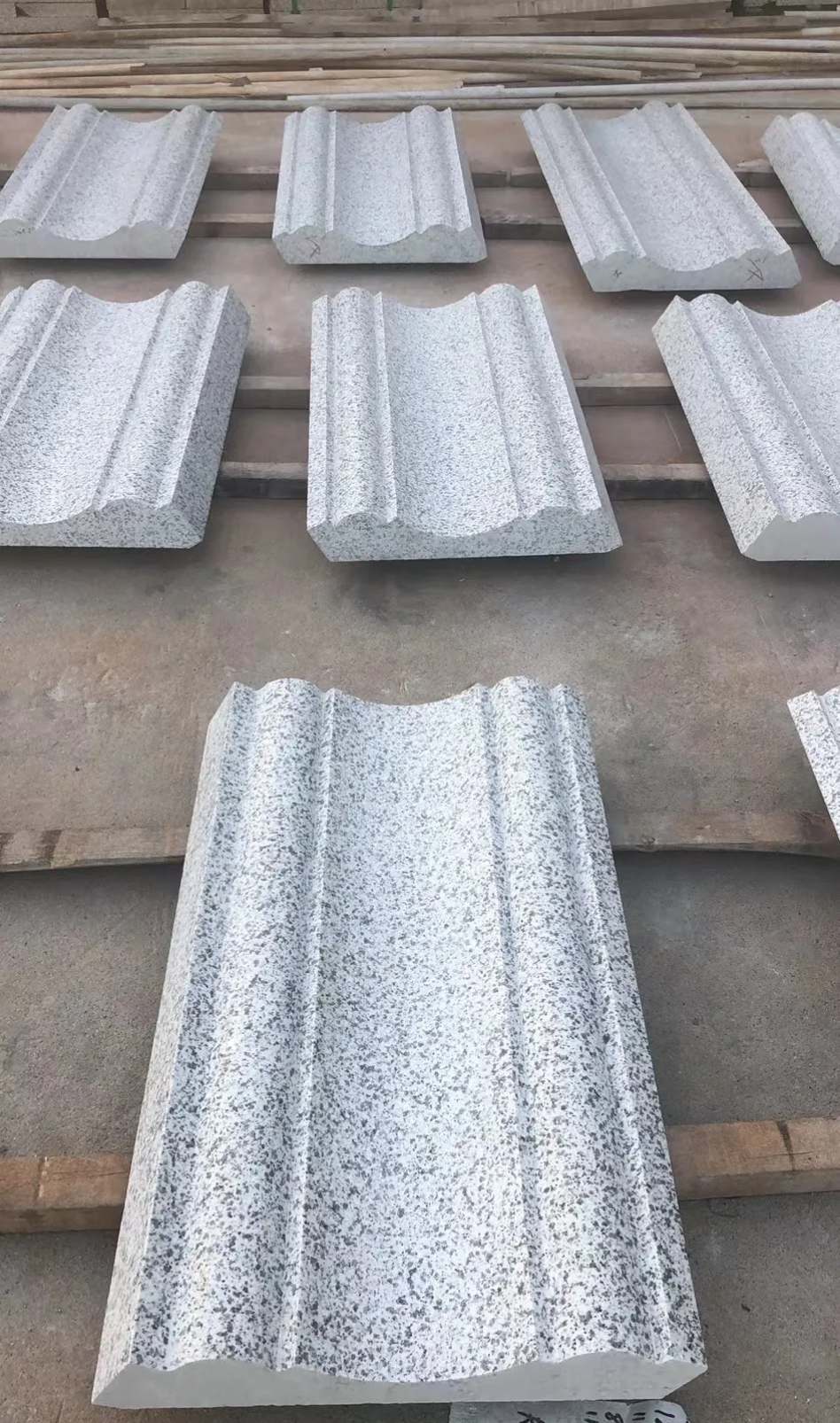 甘肃 白麻花岗岩光面别墅线条