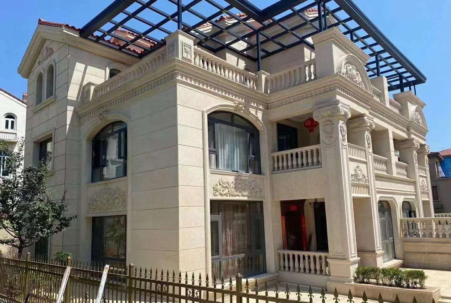 甘肃 黄金麻花岗岩荔枝面别墅外墙干挂