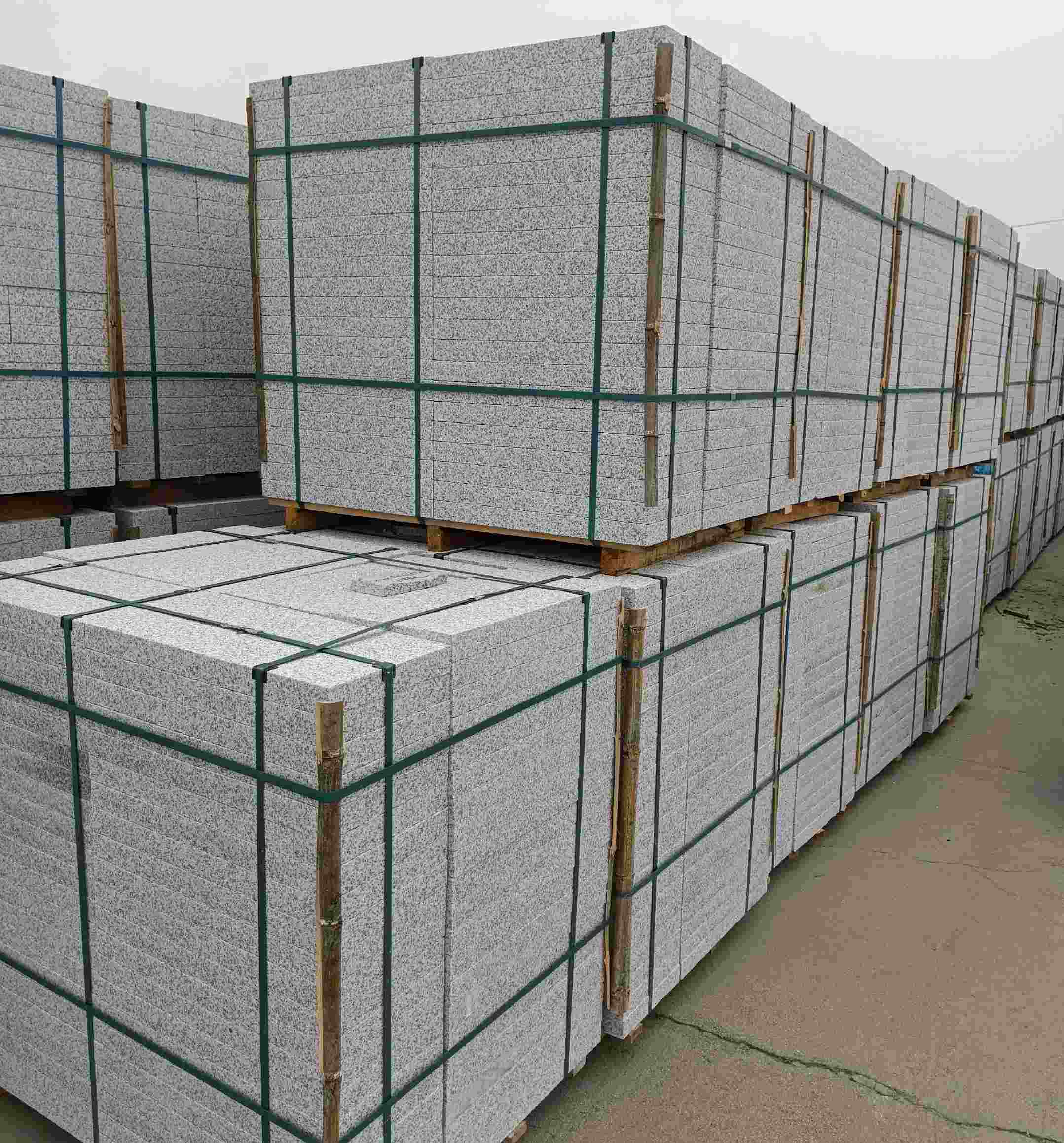 甘肃 白麻花岗岩石材荔枝面地铺石（300*600*50）