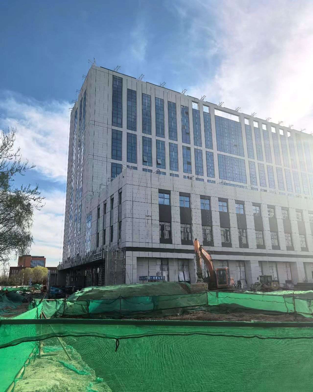 甘肃 白麻花岗岩石材外墙干挂