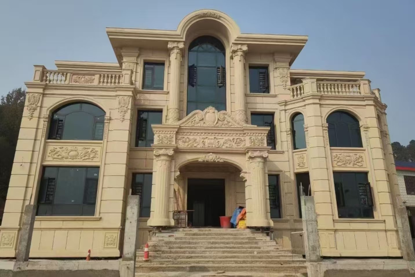 甘肃 黄金麻花岗岩别墅外墙干挂