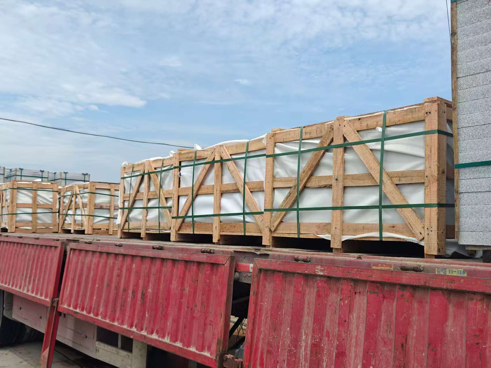 甘肃 芝麻白花岗岩地铺石出口专车-泰国游